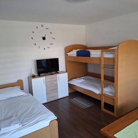 Apartments Silva Ljutomer Esterno foto