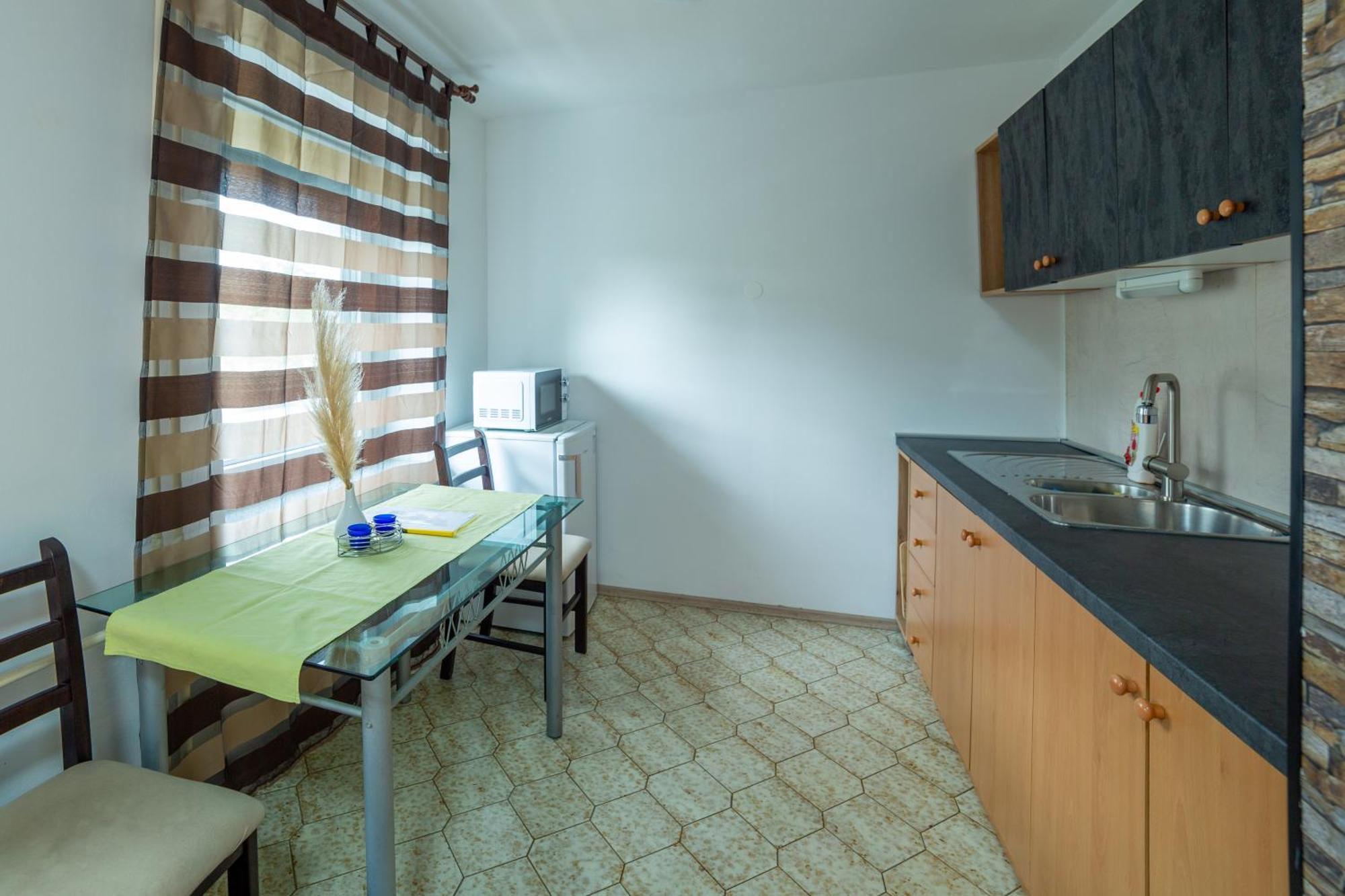 Apartments Silva Ljutomer Esterno foto